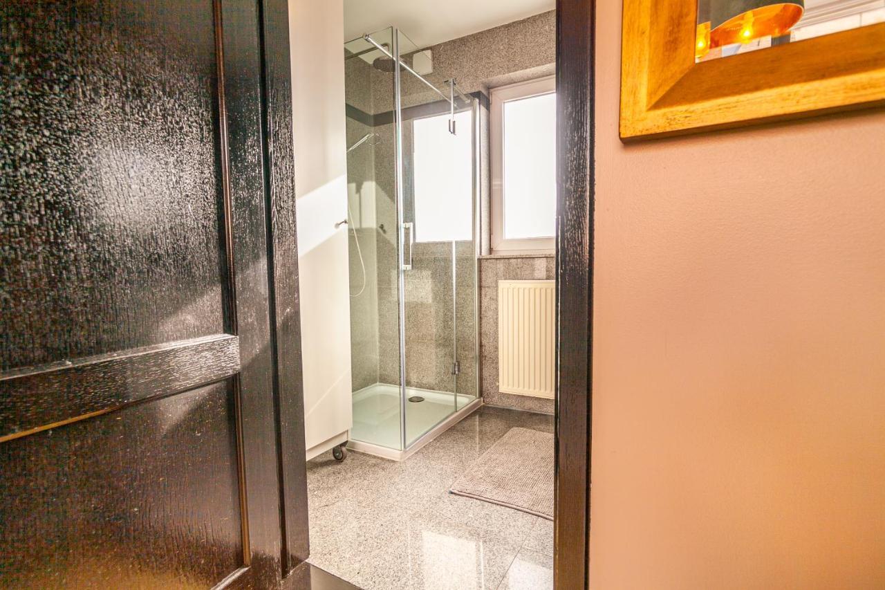 Luxury Suites Boutique By Rikas Hotels Antwerp Luaran gambar