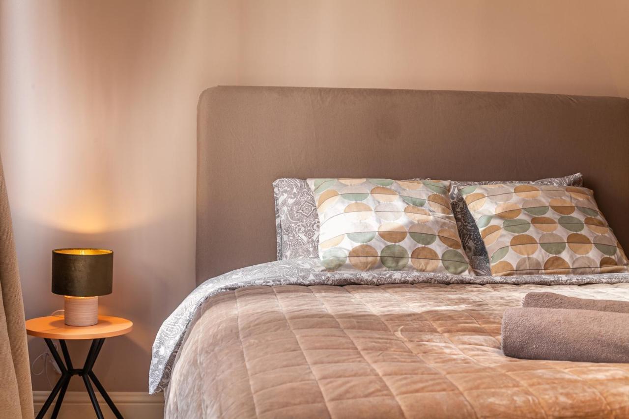 Luxury Suites Boutique By Rikas Hotels Antwerp Luaran gambar