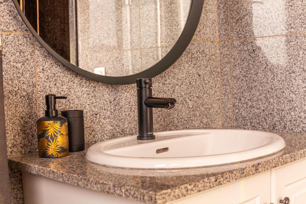 Luxury Suites Boutique By Rikas Hotels Antwerp Luaran gambar